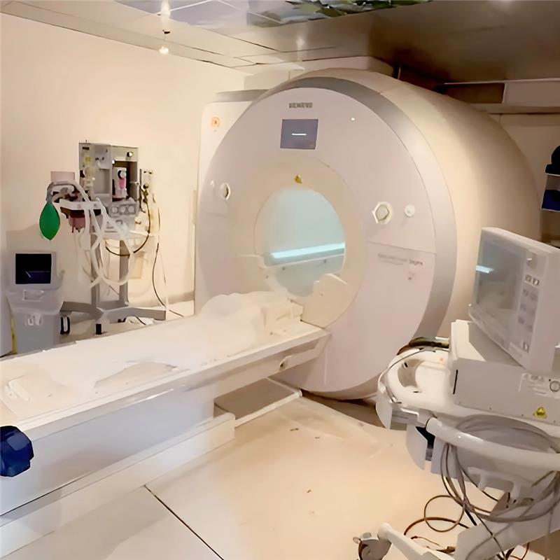 20Med MRI SIEMENS HEALTHCARE Skyra 3.0T