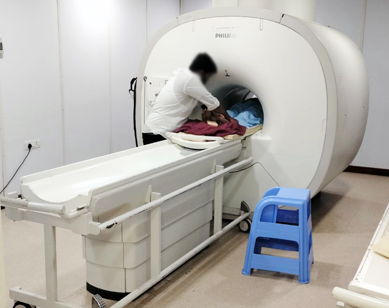 20Med MRI PHILIPS HEALTHCARE Multiva 1.5T