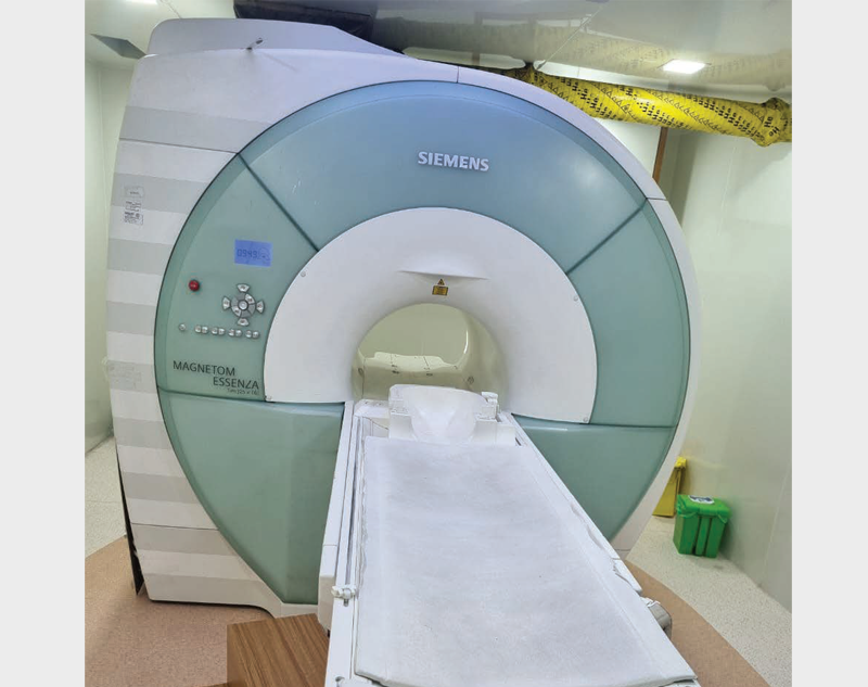 20Med MRI SIEMENS HEALTHCARE Essenza 1.5T