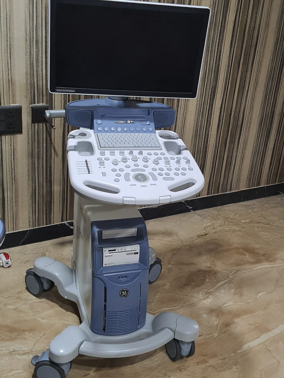 Used GE Healthcare Voluson S8 Pro Ultrasound