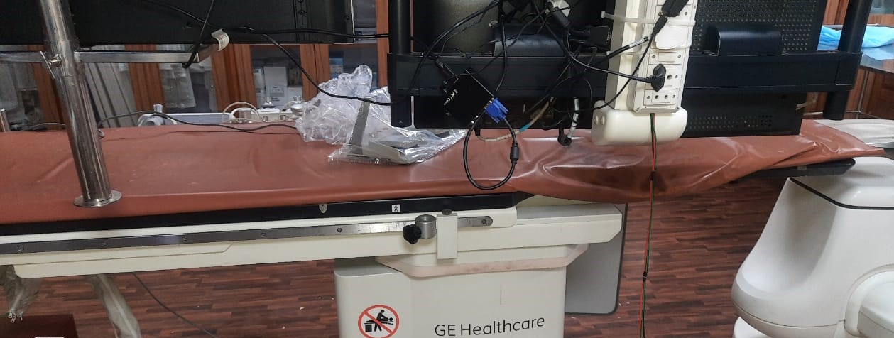 Used GE Healthcare Optima IGS 530 Cath Lab Machine