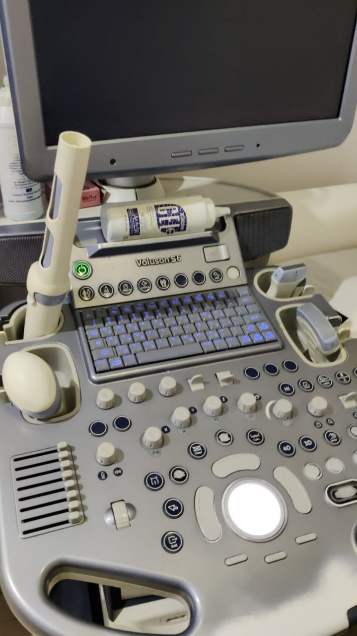 Old GE Healthcare Voluson S6 Ultrasound Diagnostic Machine