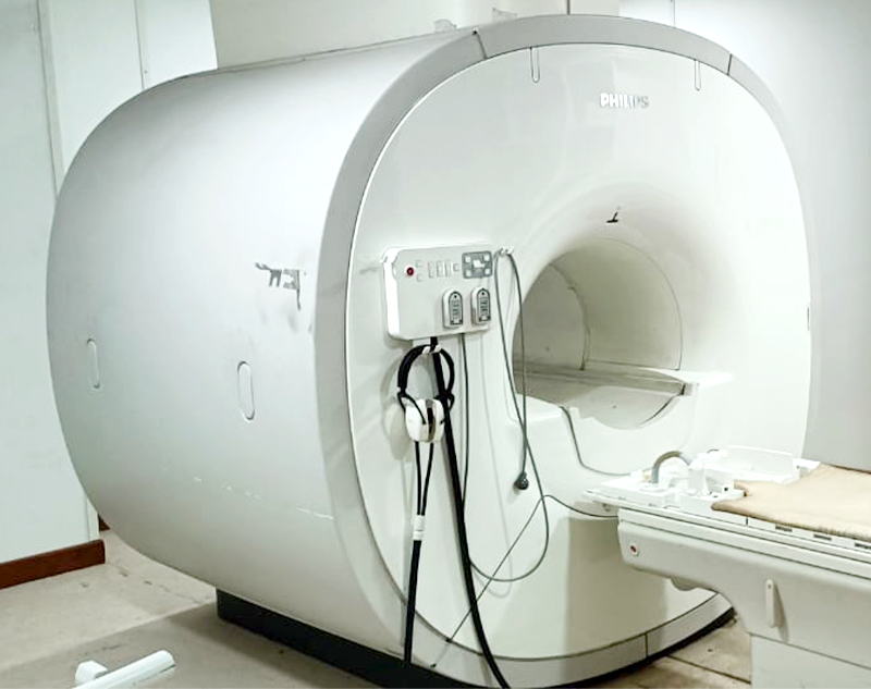 20Med MRI PHILIPS HEALTHCARE Multiva 1.5T