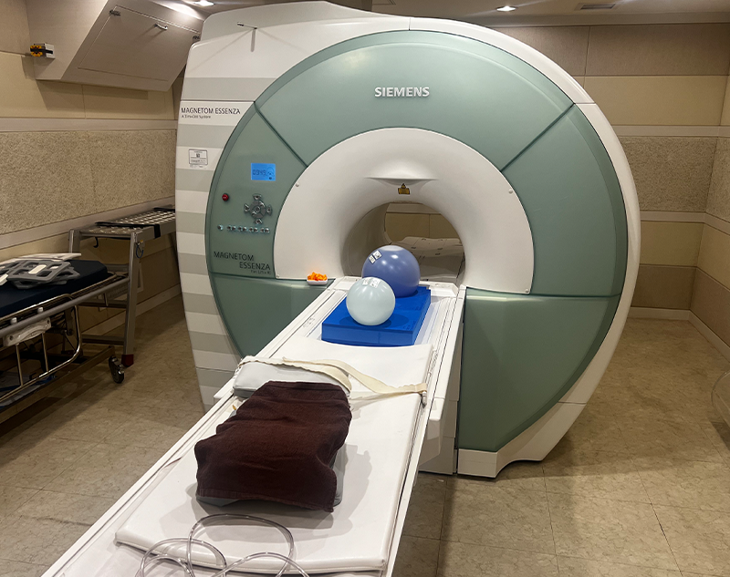Used Siemens Essenza 1.5T MRI for sale (ID 17365713666) | 20Med