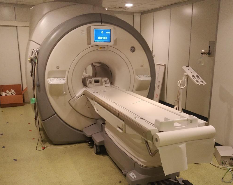 20Med MRI GE HEALTHCARE Discovery MR750 3.0T