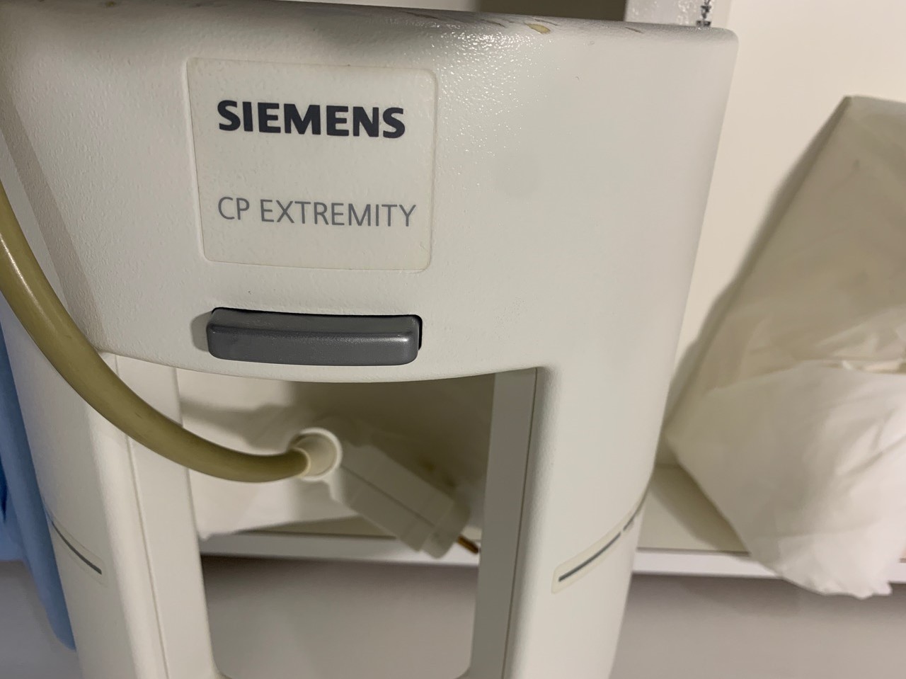 Secondhand Siemens Healthcare Symphony TIM 1.5T MRI Scan