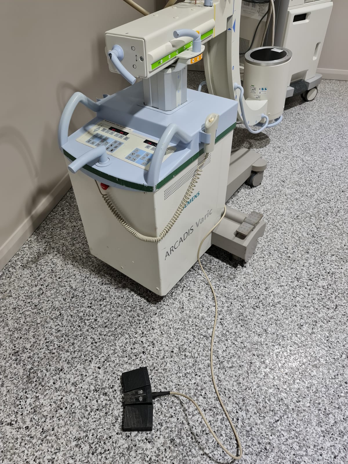 Used Siemens Arcadis Varic C ARM for Sale 20Med