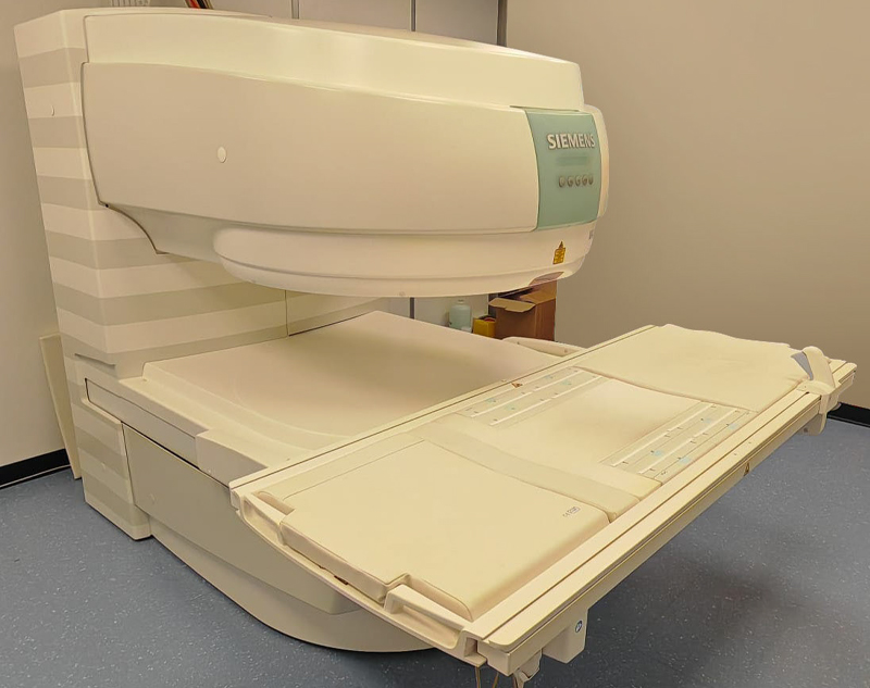 20Med MRI SIEMENS HEALTHCARE MAGNETOM C 0.35T