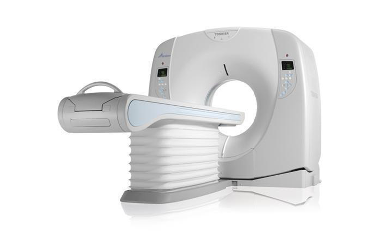 Used Toshiba Medical Systems ALEXION 16 CT Scan
